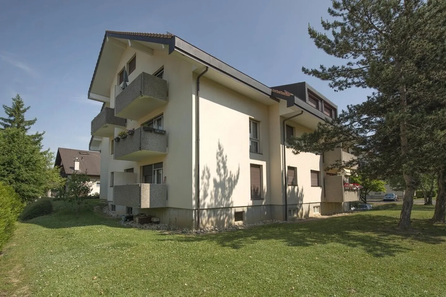 Espace de stockage à Gland - Photo 1 sur 1