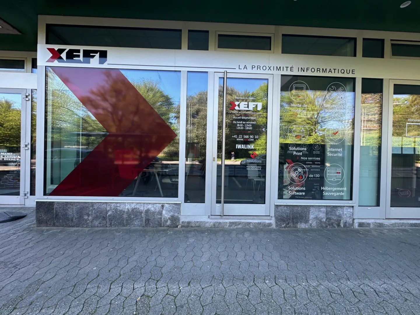 Heller Büroraum in Genf - Foto 1 von 13