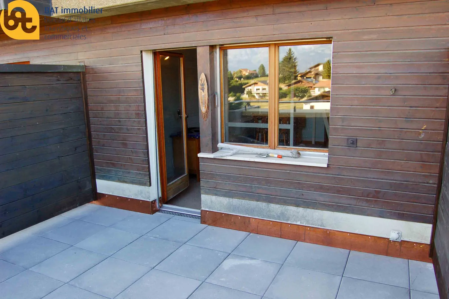 Appartement Confortable avec Terrasse - Photo 7 sur 10