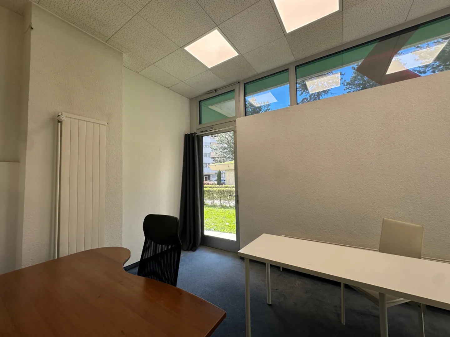 Heller Büroraum in Genf - Foto 7 von 13