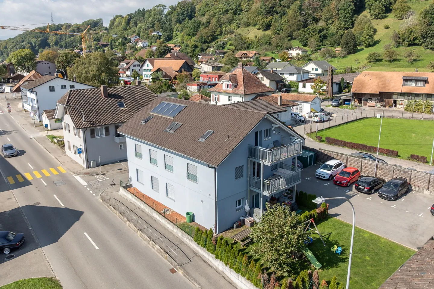 Investment property - Multi-family house for sale in Meinisberg - Photo 2 of 8