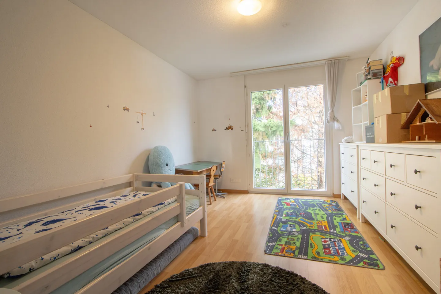 Appartement spacieux de 4,5 pièces à louer - Photo 8 sur 12