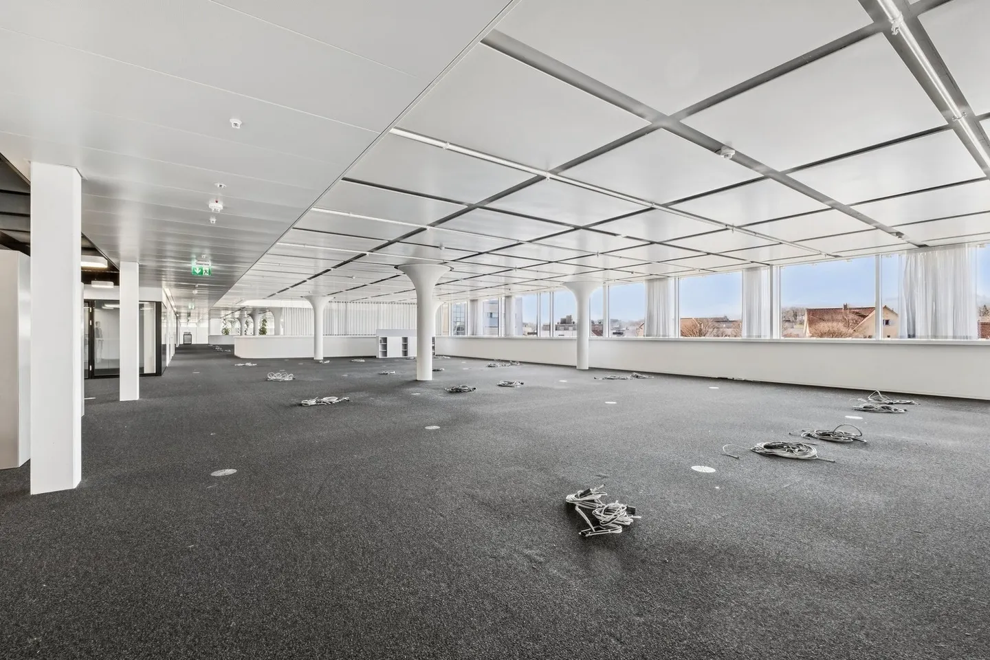 Bureau Openspace - Flexible et Adaptable, parfait pour votre entreprise ! - Photo 4 sur 12