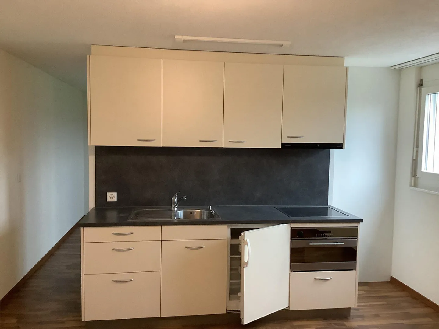 2 Room Apartment in Knutwil - Photo 2 of 7