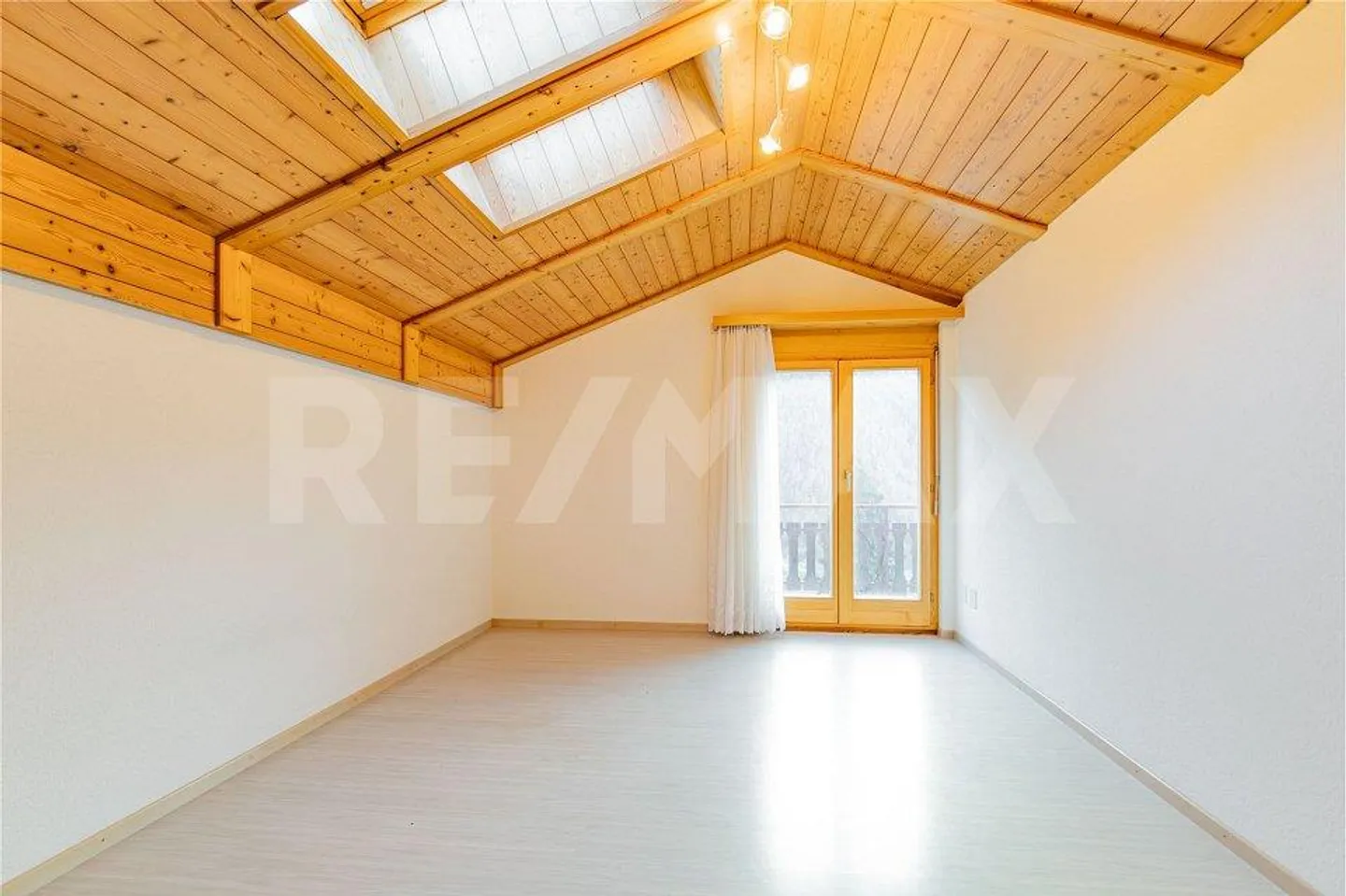 Charming Detached House in a Quiet Mountain Idyl - Photo 4 of 13