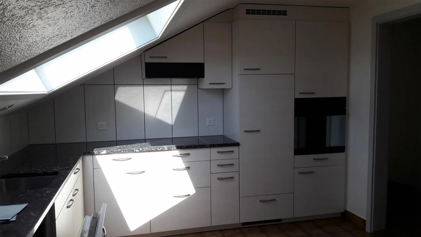 Appartement central de 4,5 pièces avec garage à Düdingen - Photo 1 sur 4