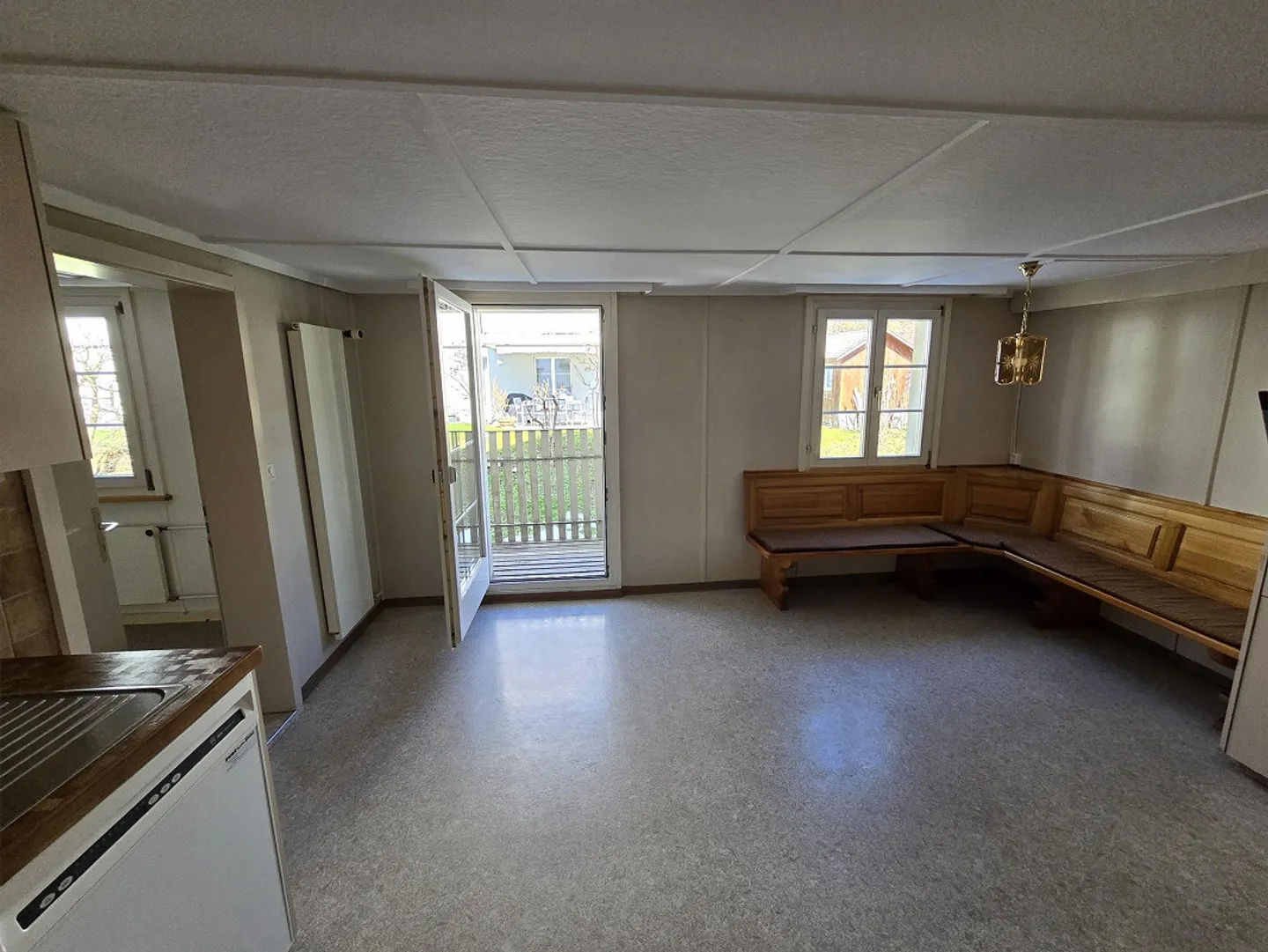 4-room old building apartment - Photo 7 of 8