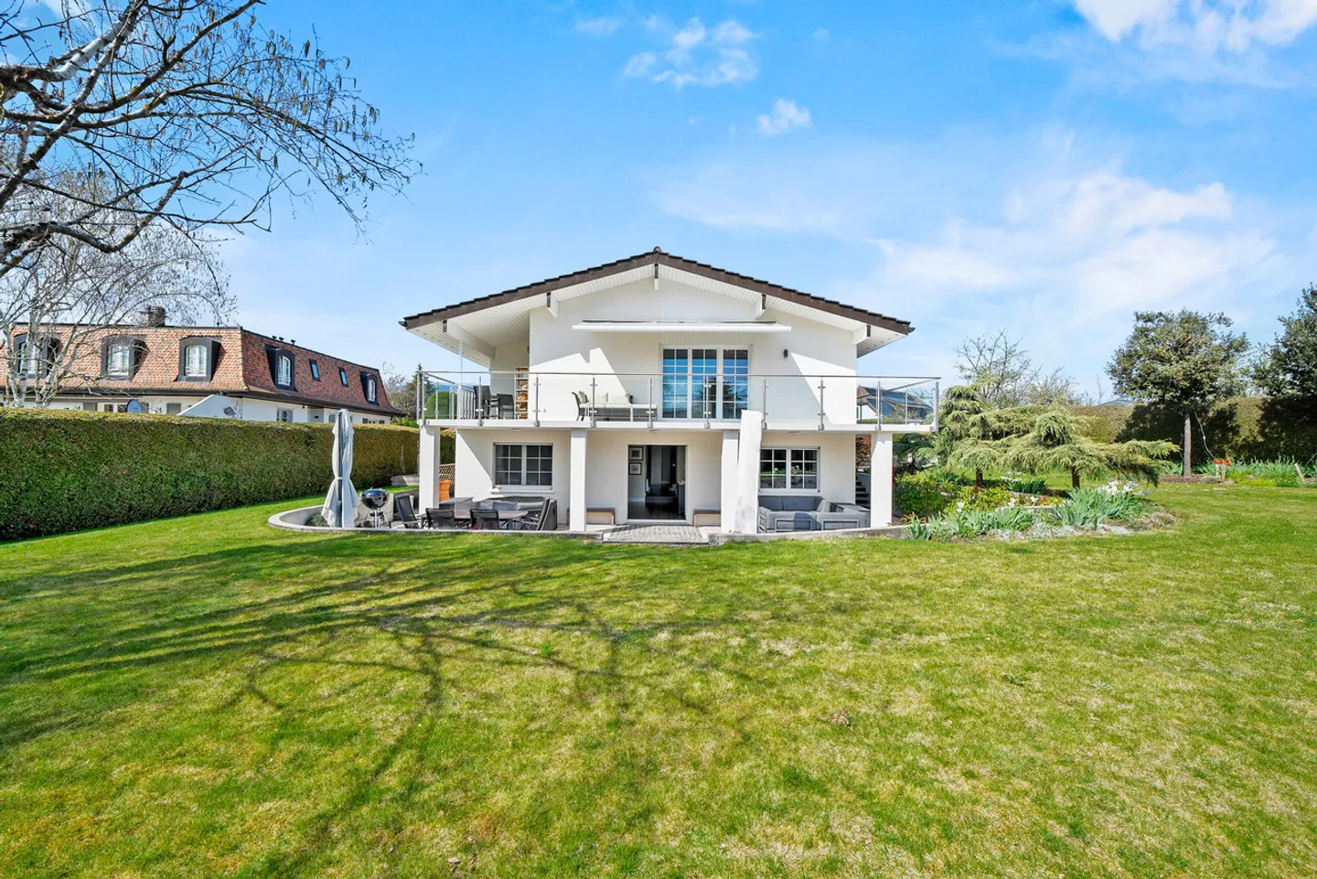 Schönes schlüsselfertiges Familienhaus, ruhig, Crans-près-Céligny - Foto 1 von 22