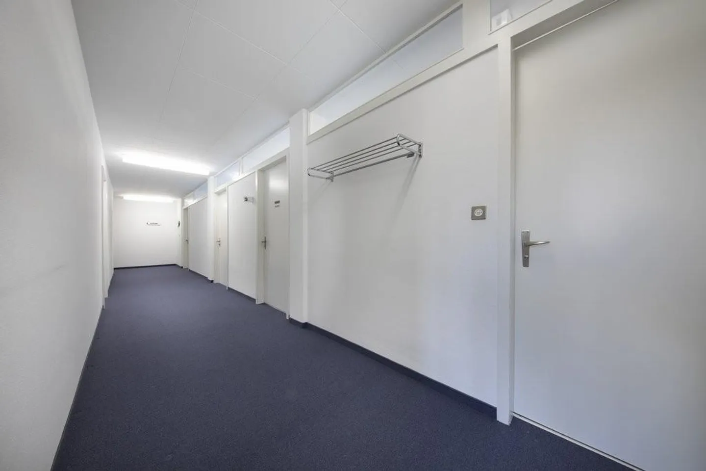 Büro am Puls der Stadt zu vermieten - erster Monatsmietzins GRATIS! - Foto 3 von 6