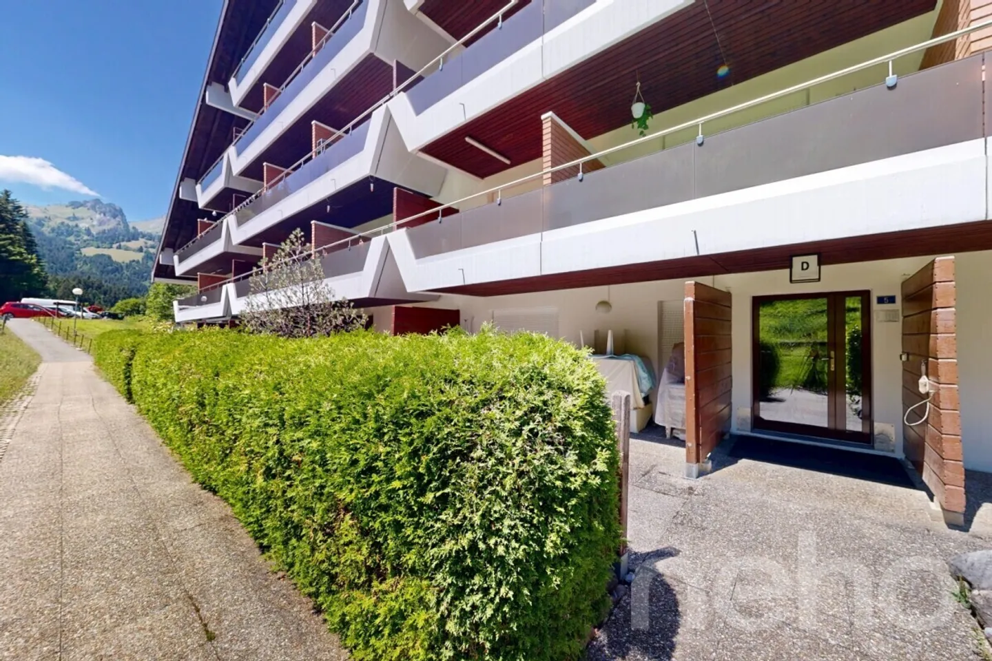 Charming 2.5-room apartment with balcony and 2 bathrooms - Photo 12 of 12