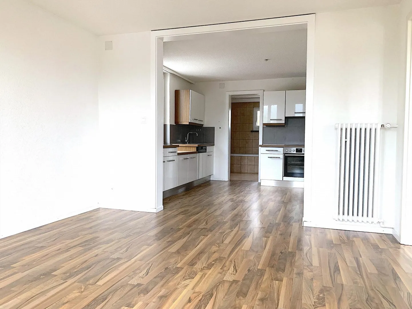 Appartamento in terrazza 3.5 locali con vista splendida in posizione tranquilla - Foto 2 di 10