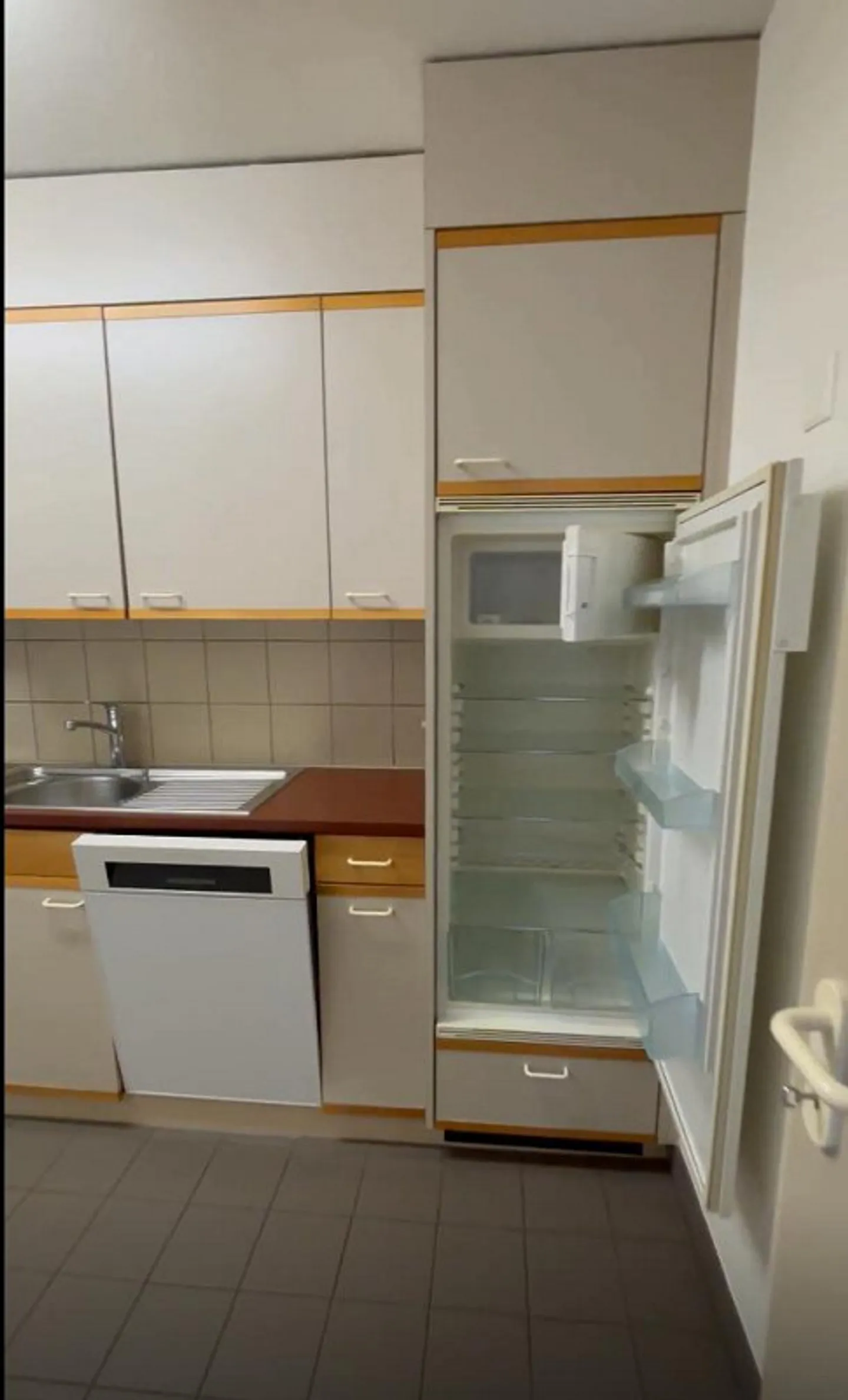 4.5-Zimmerwohnung mit Balkon  befristet zu vermieten - Photo 8 of 13