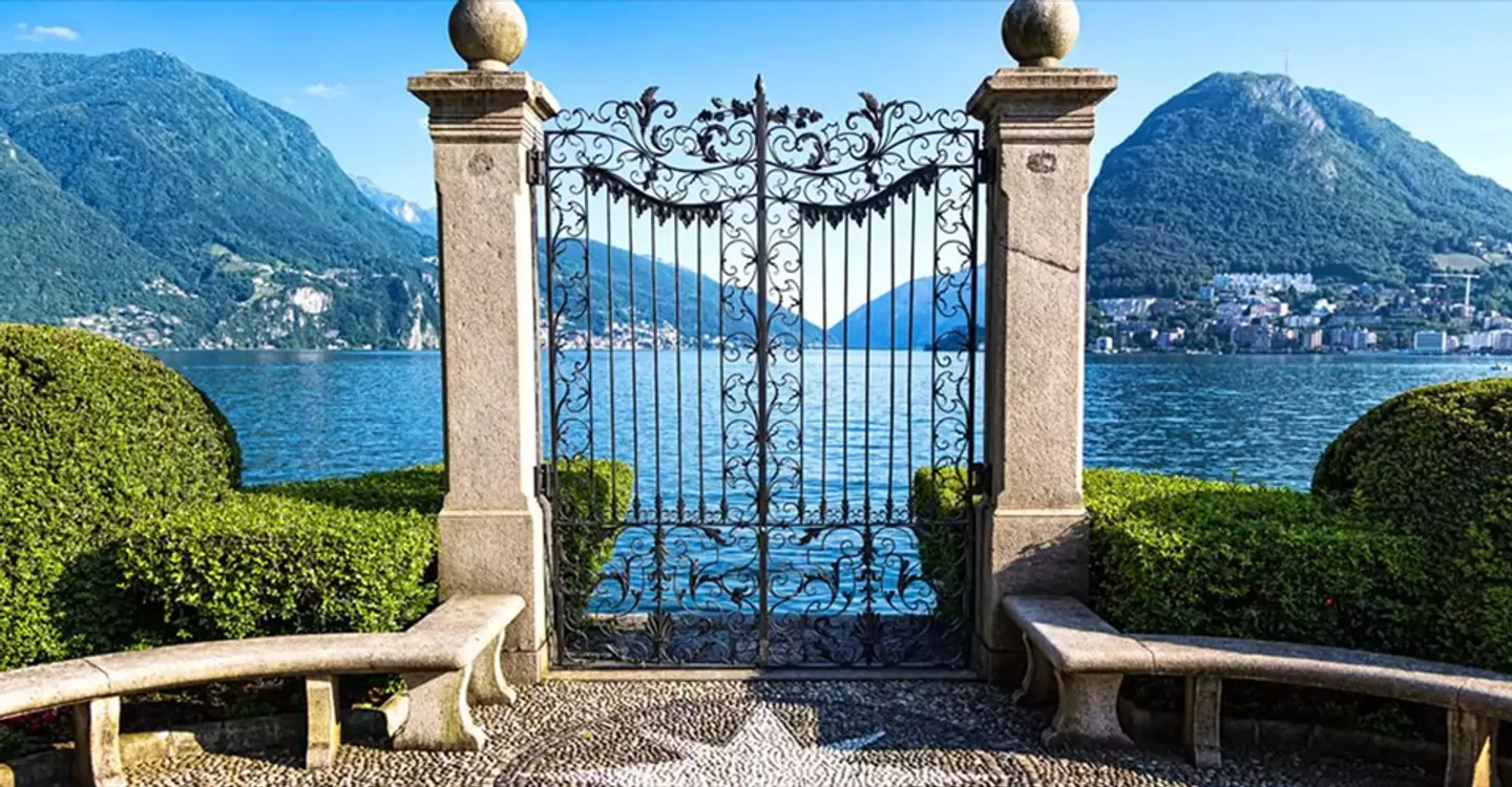 Riesiges und erstaunliches 5-Sterne-Hotel am See - Foto 1 von 1
