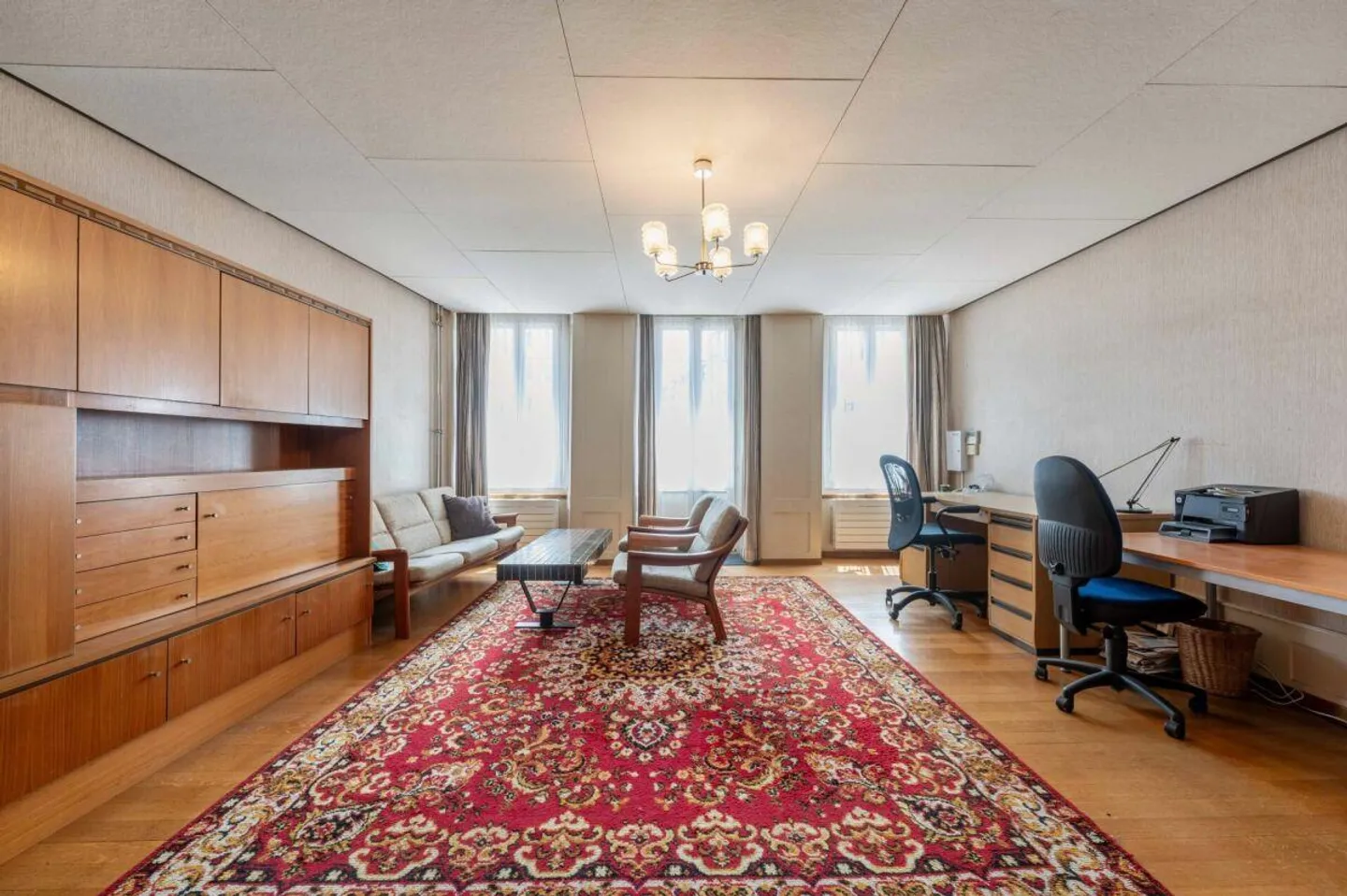 Historical Old Town House with Generous Living Spaces and Commercial Use - Photo 10 of 18