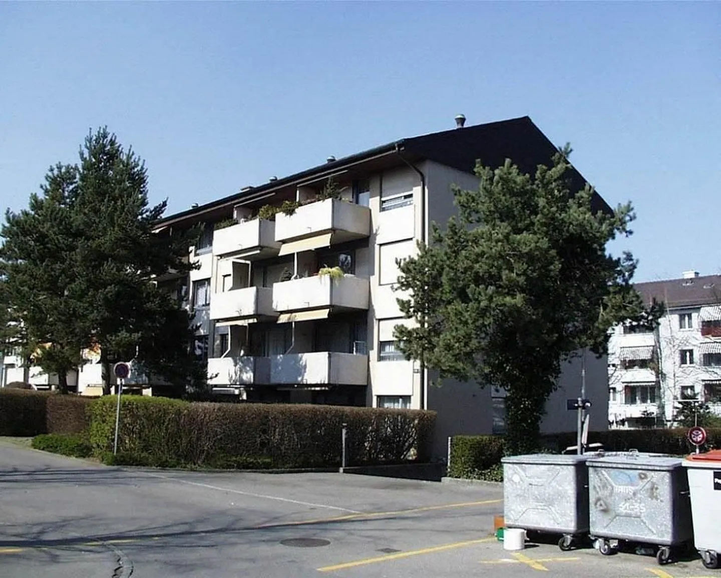 Cozy apartment with garden seating area - Photo 1 of 6