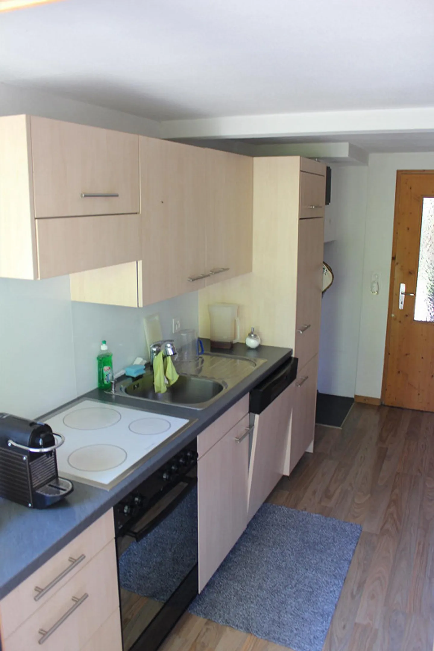 Lumnezia, in Cumbel, 2 1/2 room apartment for rent - Photo 4 of 9