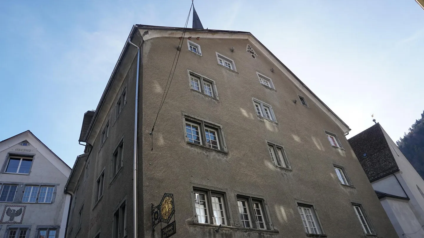 Chur - Residential and Commercial Building - Photo 3 of 4