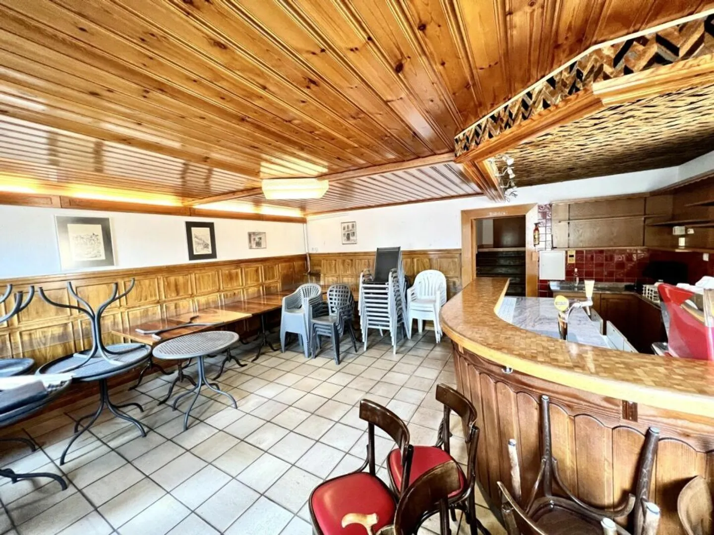 Casa nel villaggio con 6,5 stanze a Saxon - Foto 10 di 32