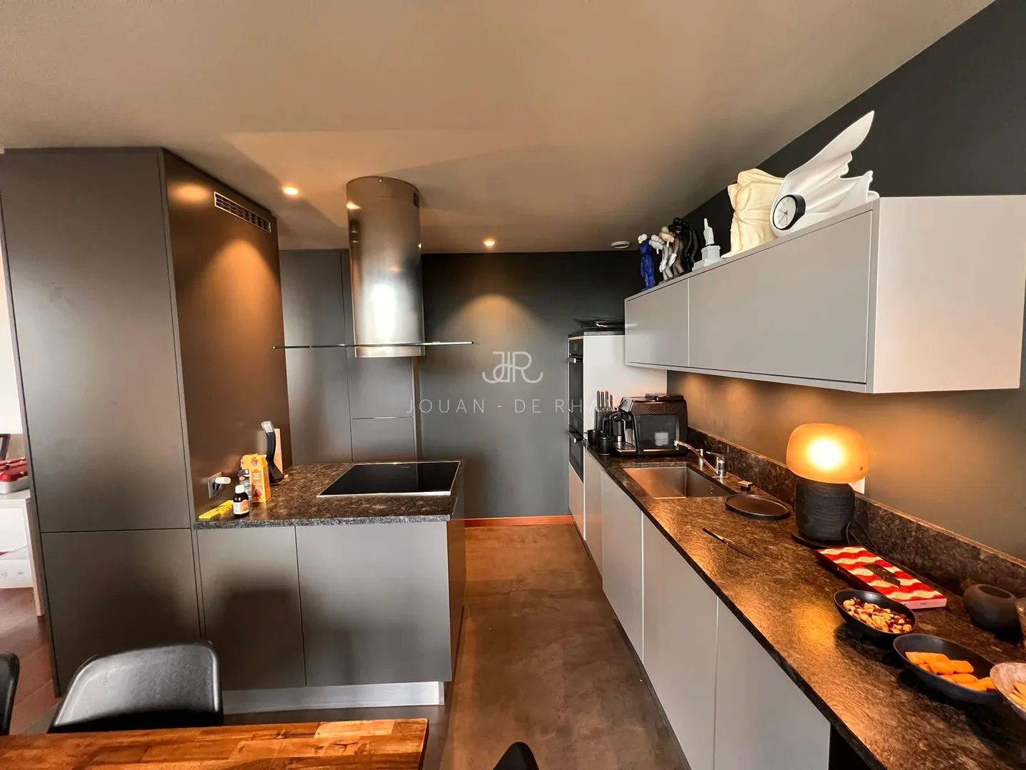 Cologny: magnificent 4-room penthouse apartment in a 3-hectare park - Photo 4 of 8