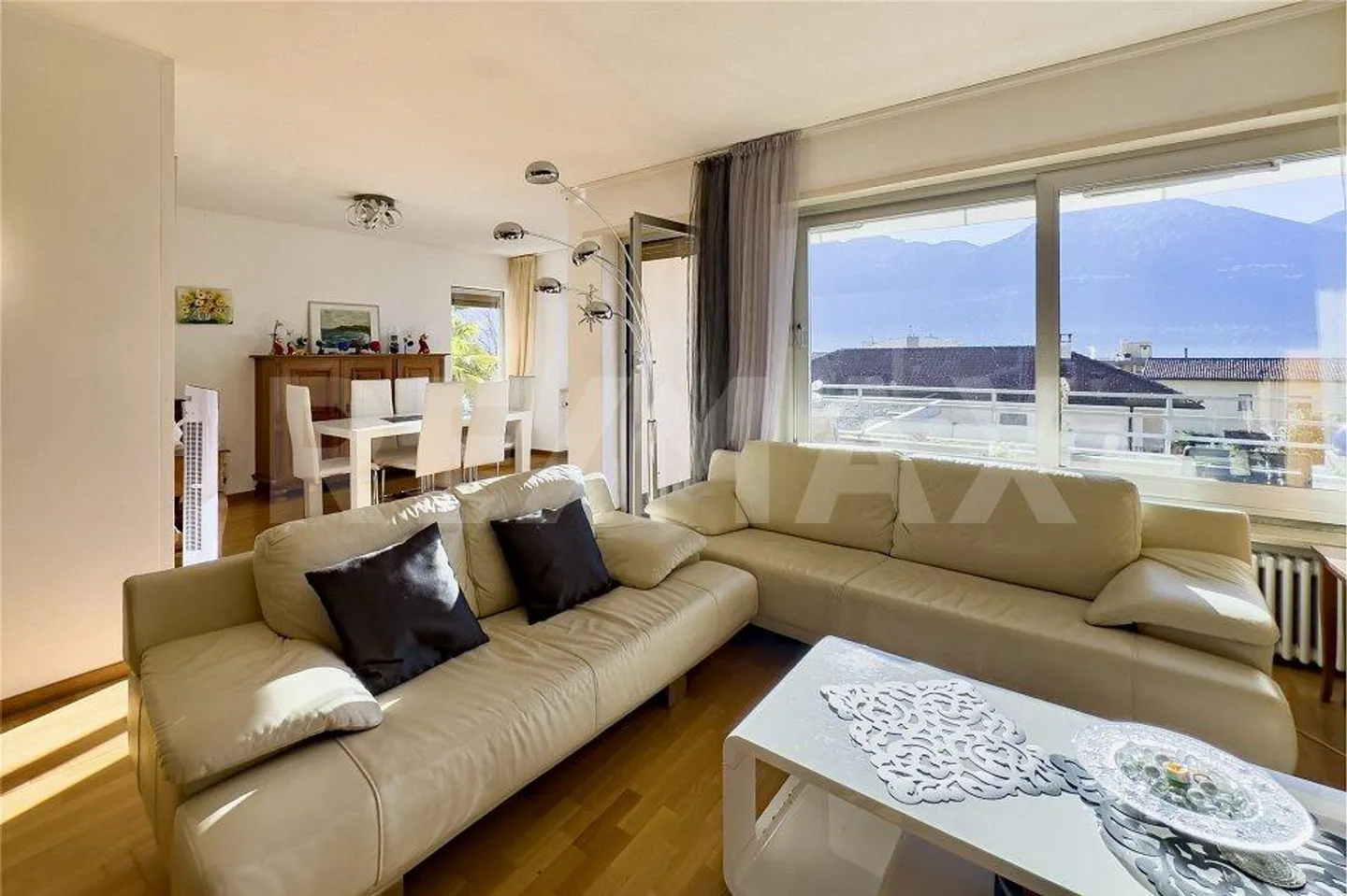 Gemütliche 3.5 Zimmer zentral - Foto 6 von 13