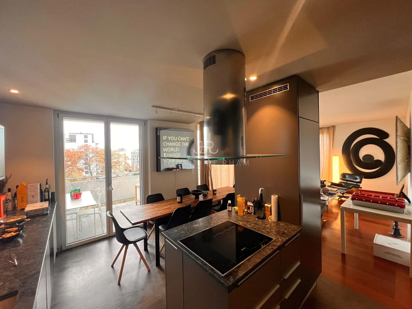Cologny: magnificent 4-room penthouse apartment in a 3-hectare park - Photo 1 of 8