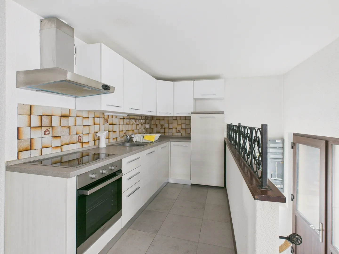 Charming townhouse in Cademario with breathtaking views of ... - Photo 2 of 11