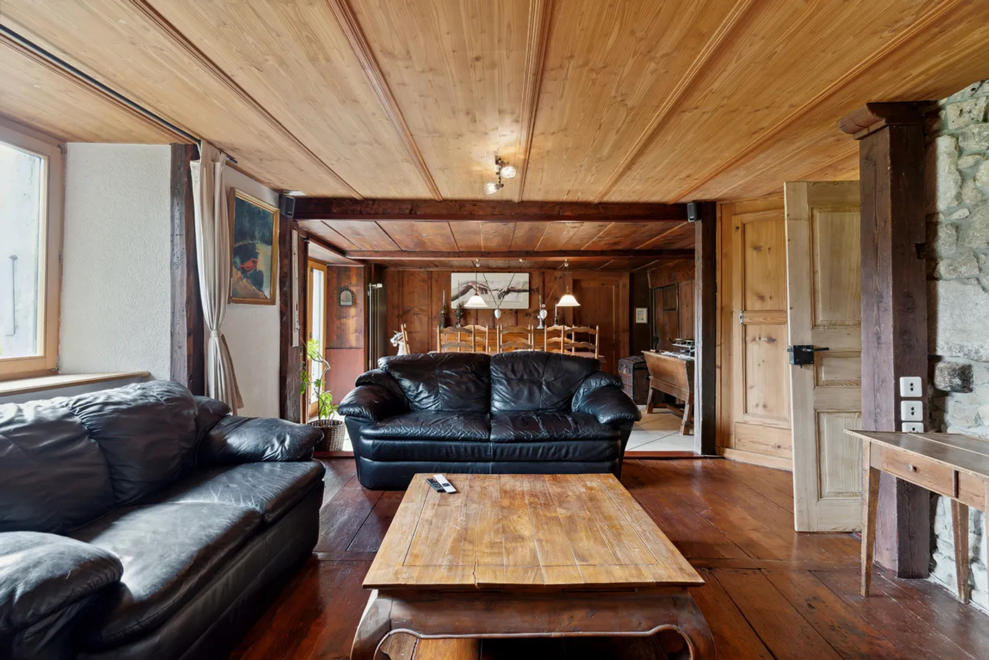 Authentic Neuchâtel Farm on the Edge of Fields - Photo 5 of 15