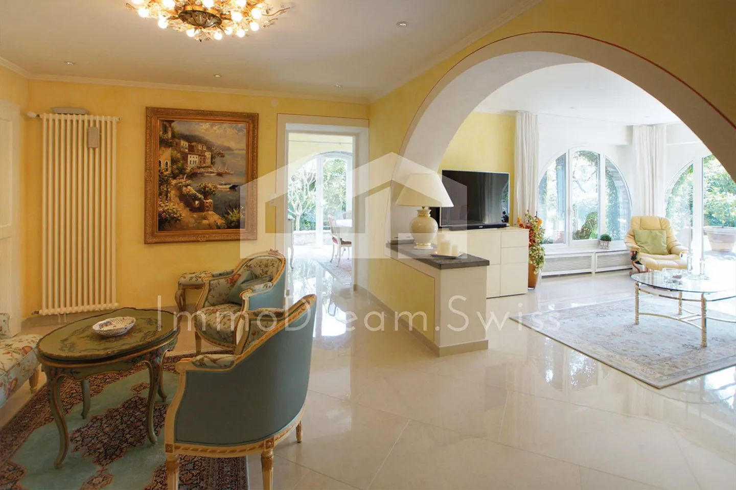 Villa in Ascona mit Pool - Foto 4 von 13