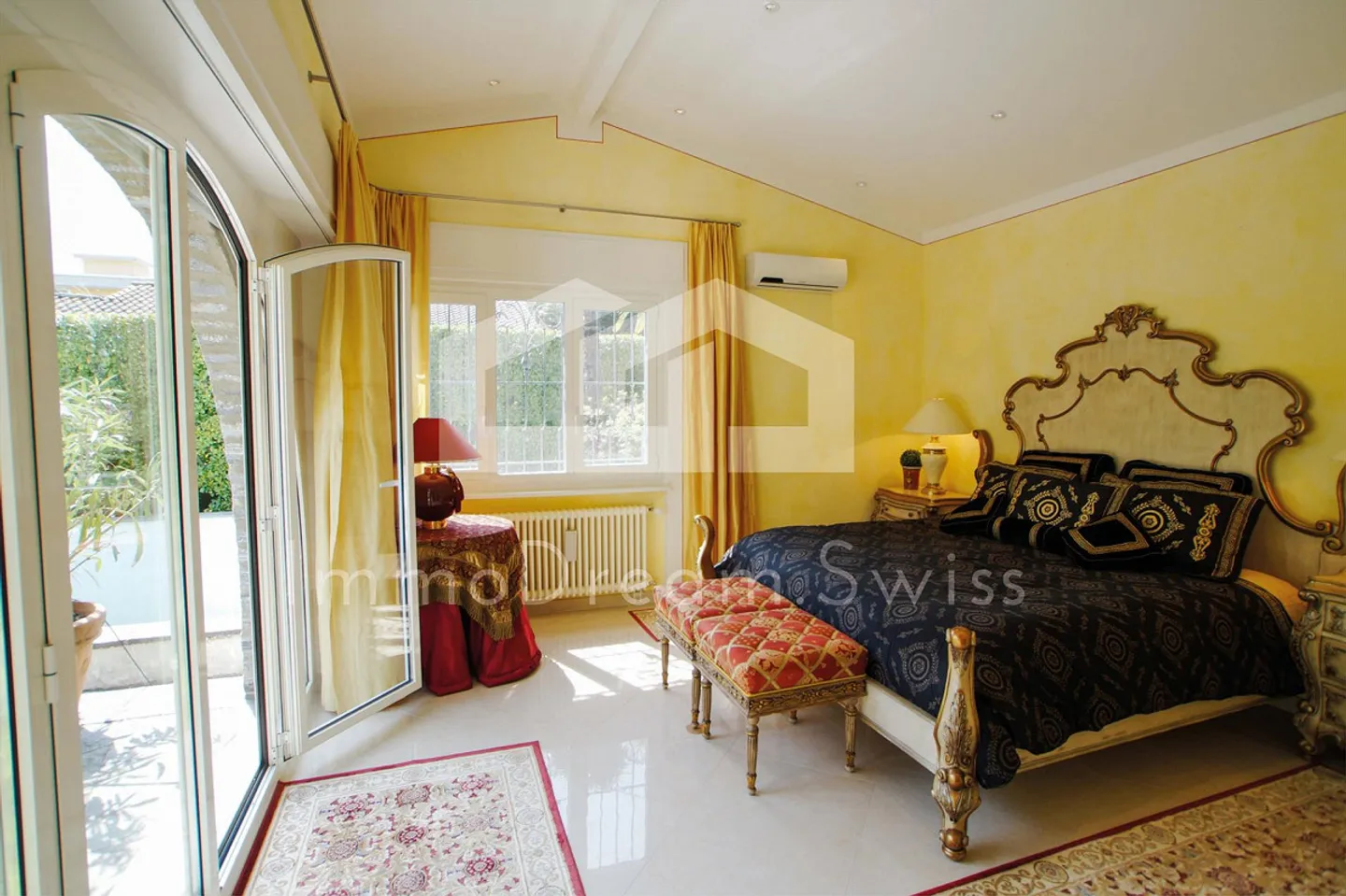 Villa in Ascona mit Pool - Foto 12 von 13