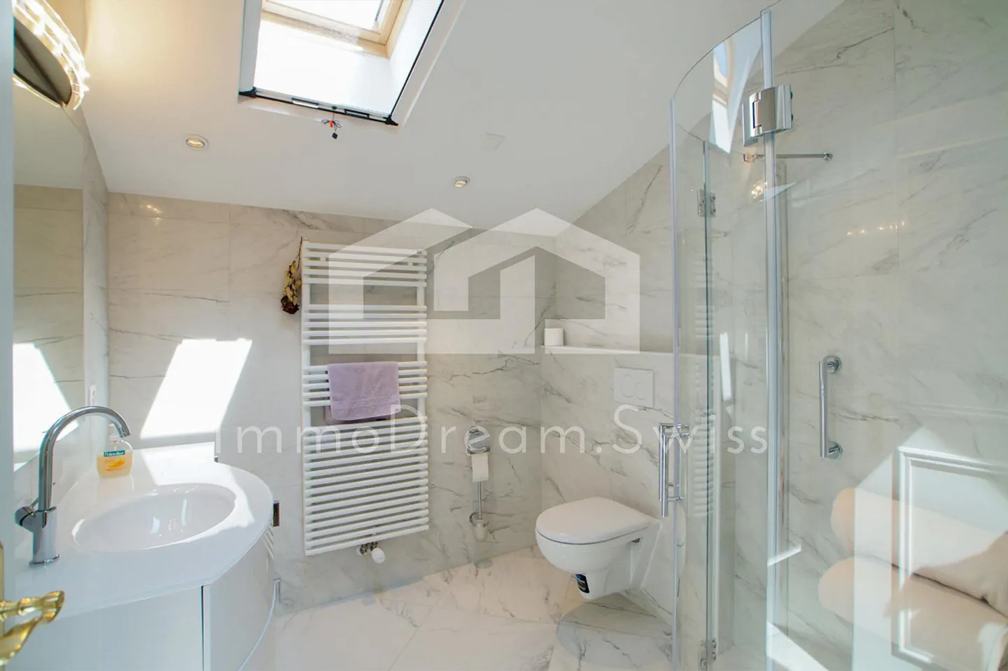 Villa in Ascona mit Pool - Foto 13 von 13