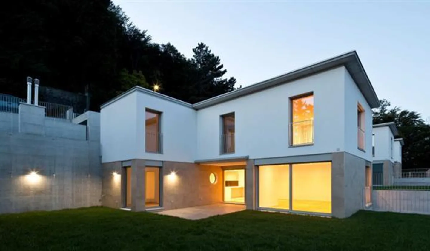 Agra: Villa 5,5 camere - Foto 1 di 13