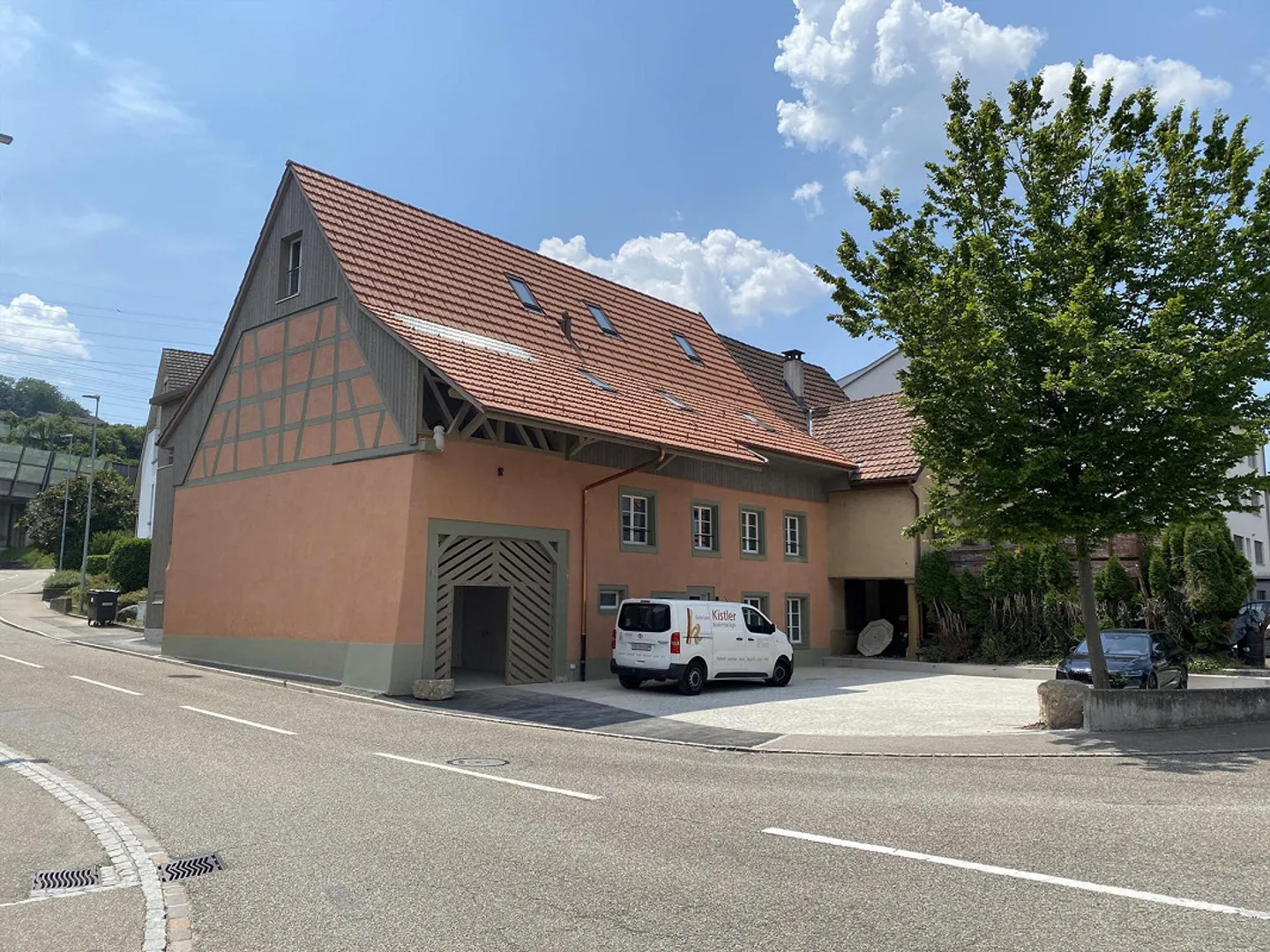 Helle und exklusive 4 1/2-Zimmer Maisonette-Wohnung - Foto 2 di 15