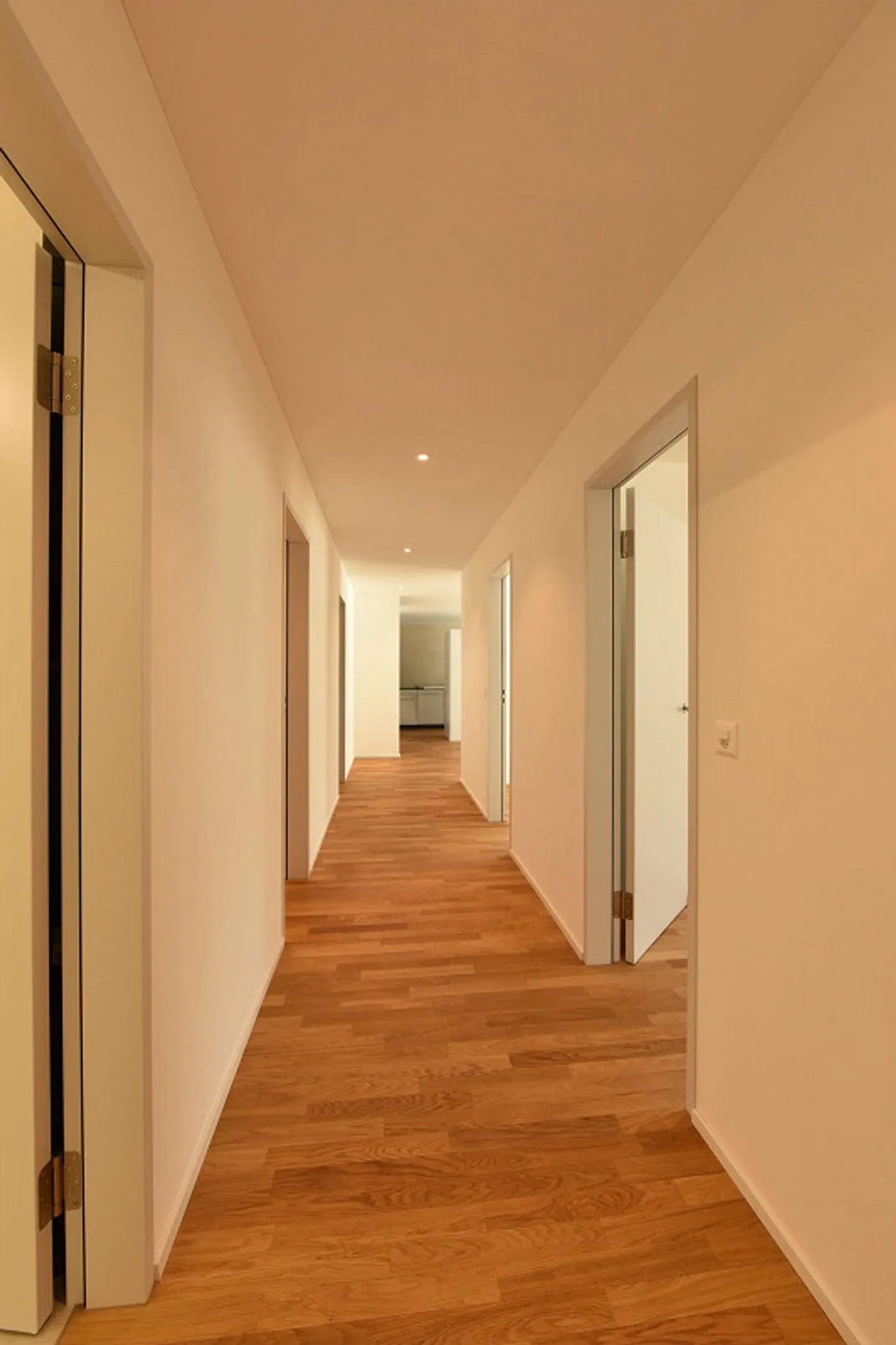 Dreamy spacious 3.5 room garden apartment in a quiet location! - Photo 5 of 9