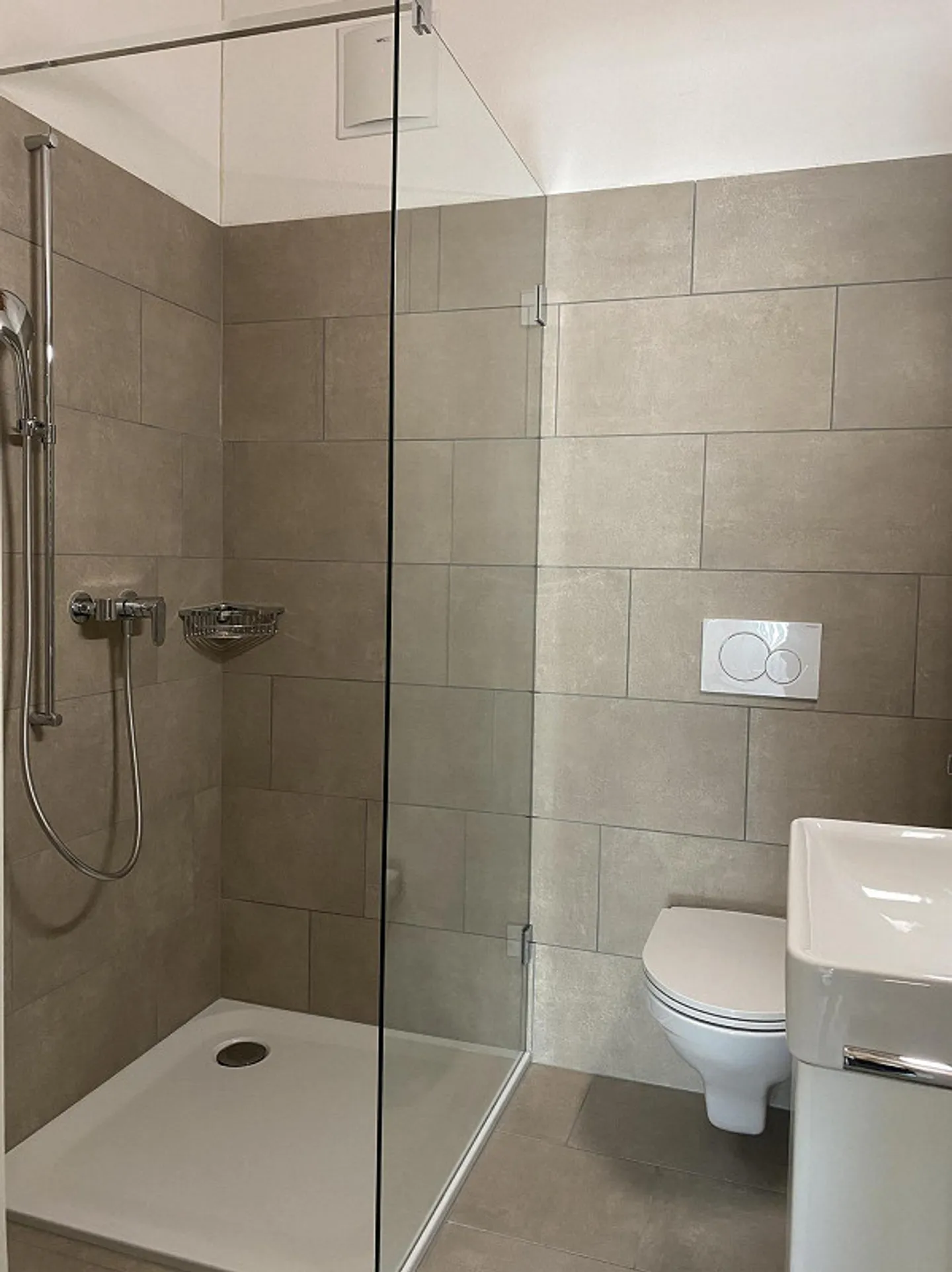 Helle und exklusive 4 1/2-Zimmer Maisonette-Wohnung - Foto 9 di 15