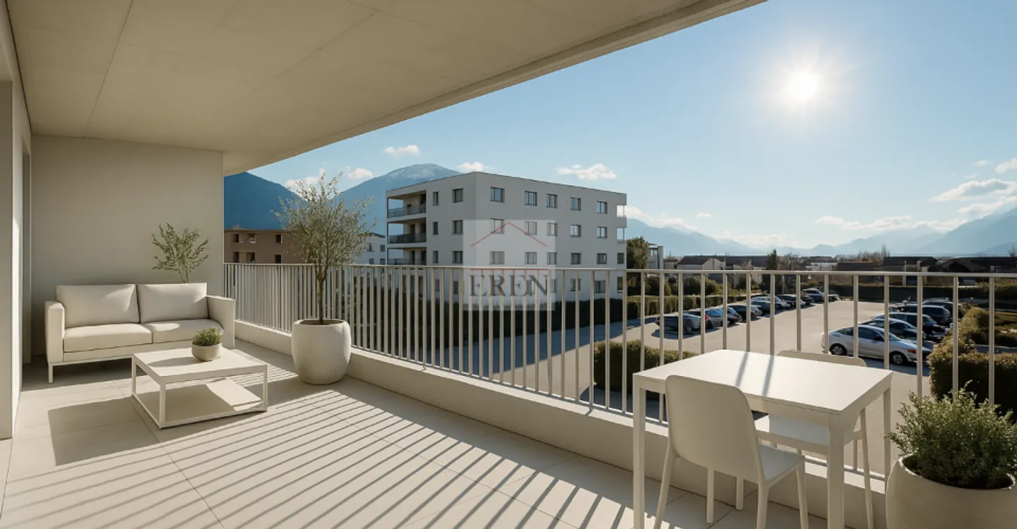 Superb 3.5 Room Apartment with Large 40m2 Balcony-Terrace on the 2nd Floor - Photo 2 of 11