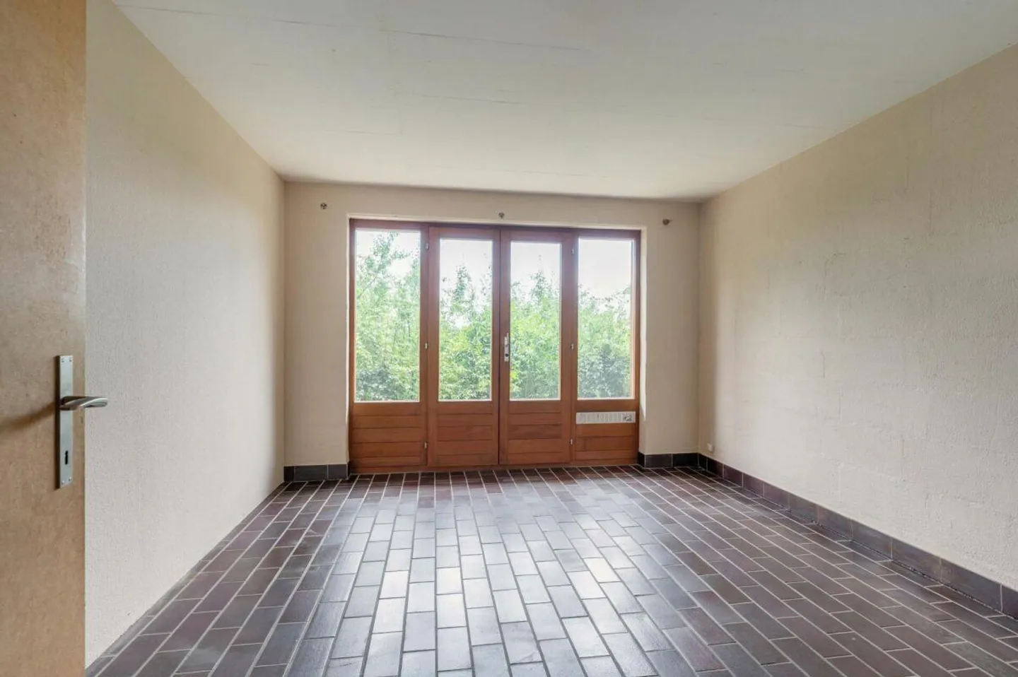 Geräumiges Einfamilienhaus mit Aussicht - Foto 15 von 17