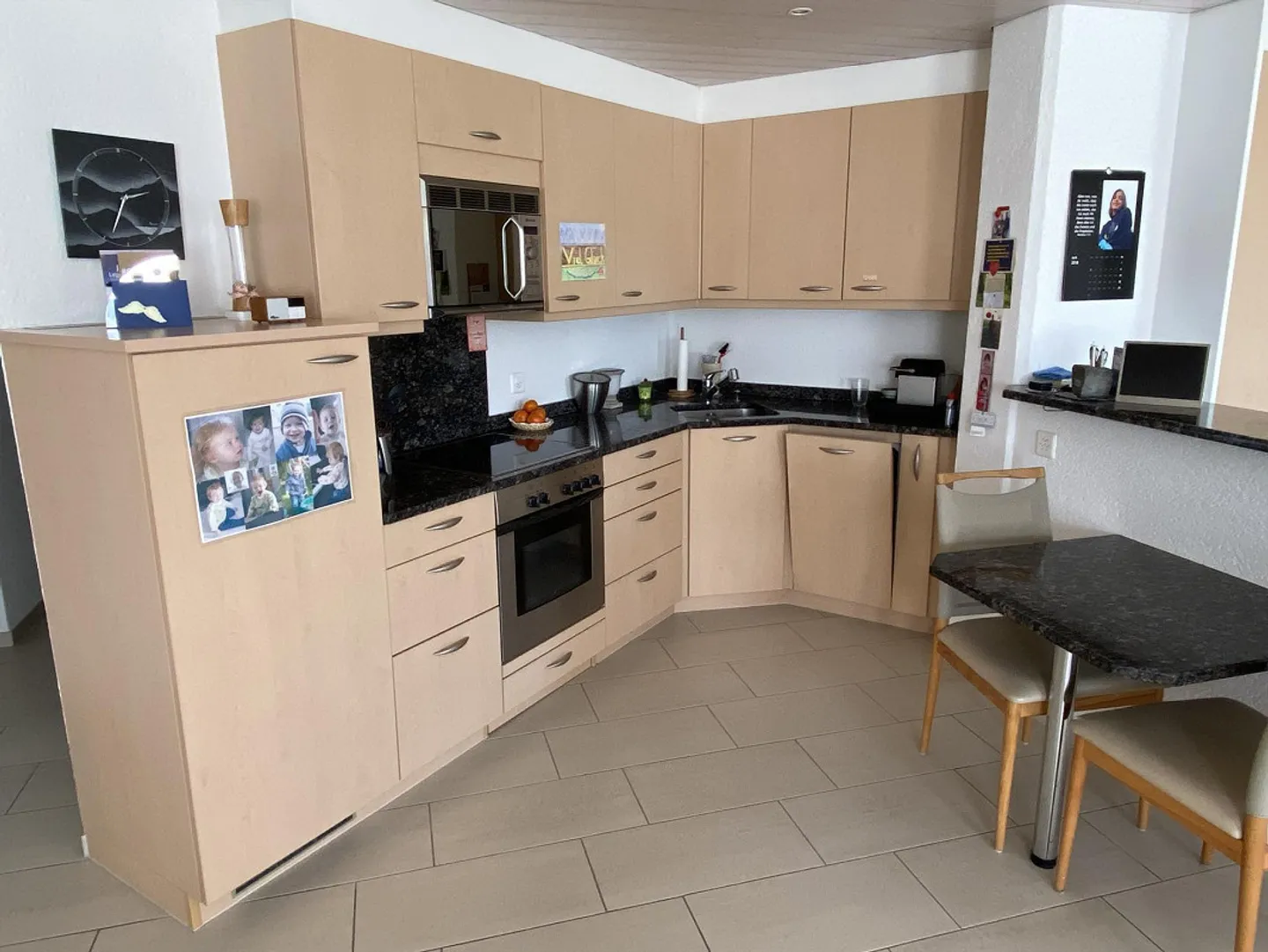 Appartamento luminoso e spazioso di 2,5 stanze in posizione centrale - Foto 5 di 10