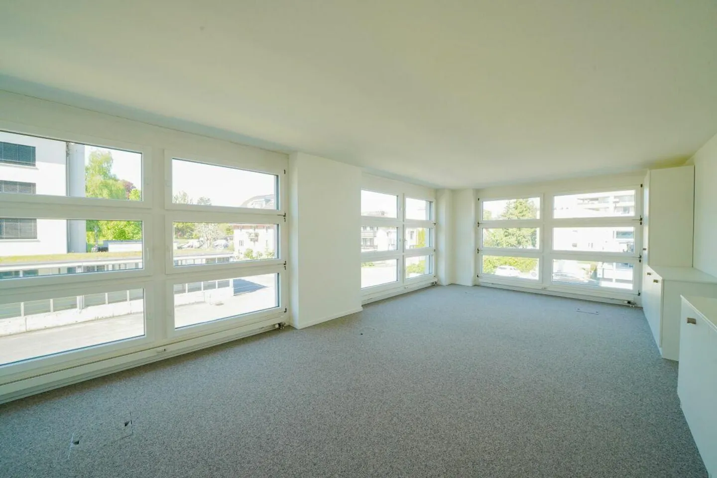 Attractive office spaces at Sonnenplatz 6 - central, flexible, ready for occupancy... - Photo 3 of 8