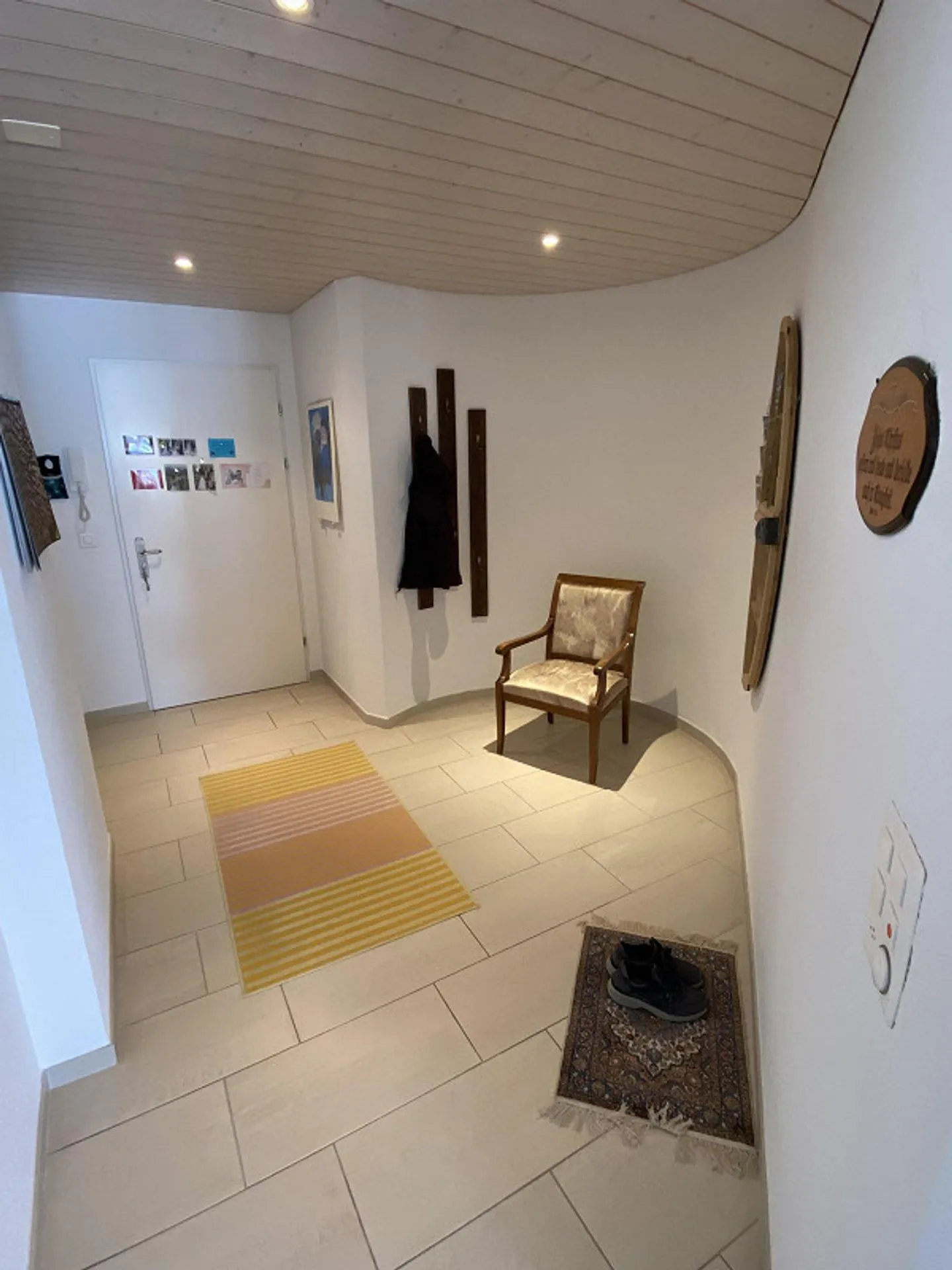 Appartamento luminoso e spazioso di 2,5 stanze in posizione centrale - Foto 10 di 10