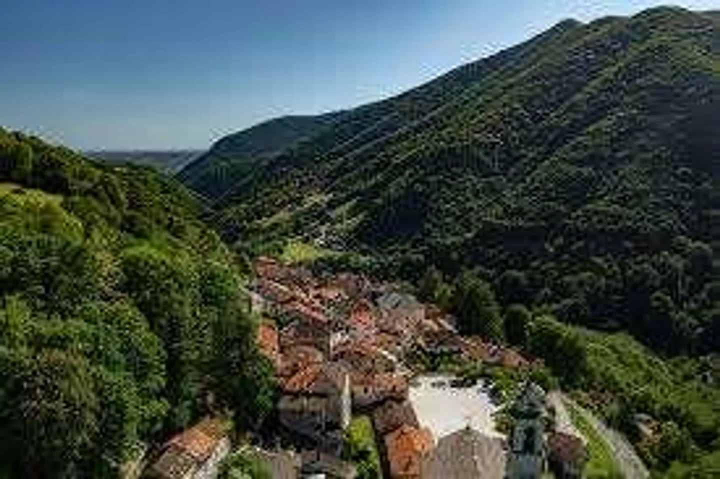 Authentisches Rustico im Herzen von Cabbio - Gemeinde Breggia - Foto 2 von 5