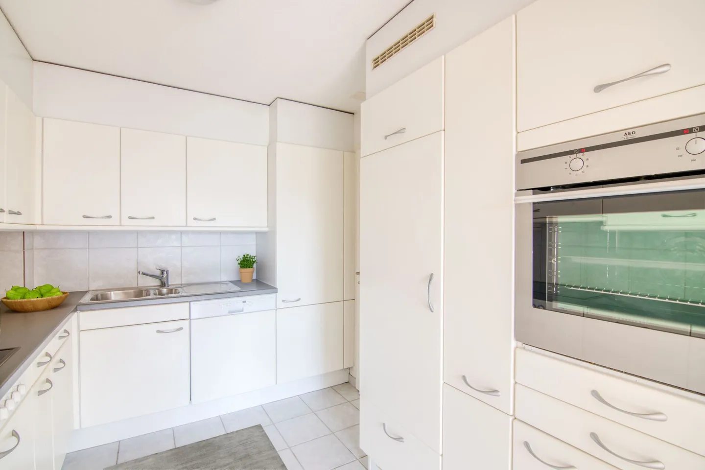 Appartement 3.5 pièces avec place de parking : parfait pour votre prochain chapitre de vie - accessible, lumineux et proche de la ville - Photo 8 sur 26