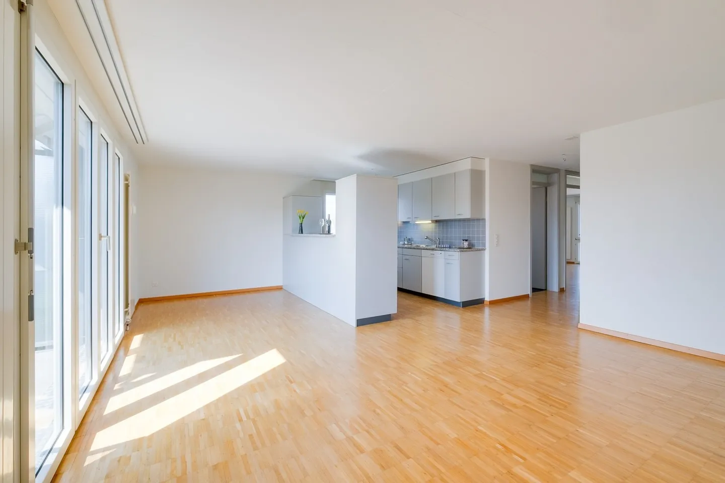 Appartement 2.5 pièces - Photo 3 sur 6