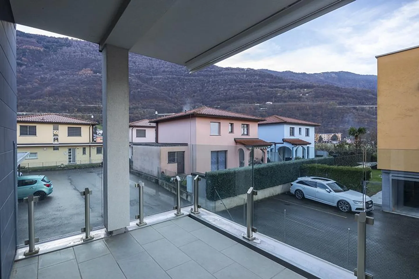 Appartamento moderno a Ticino - Foto 6 di 13