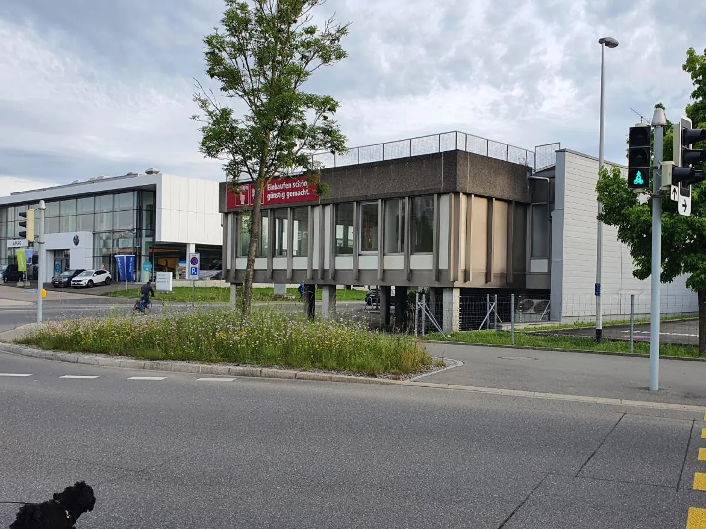 134 m² area for rent in Cham! - Photo 4 of 6