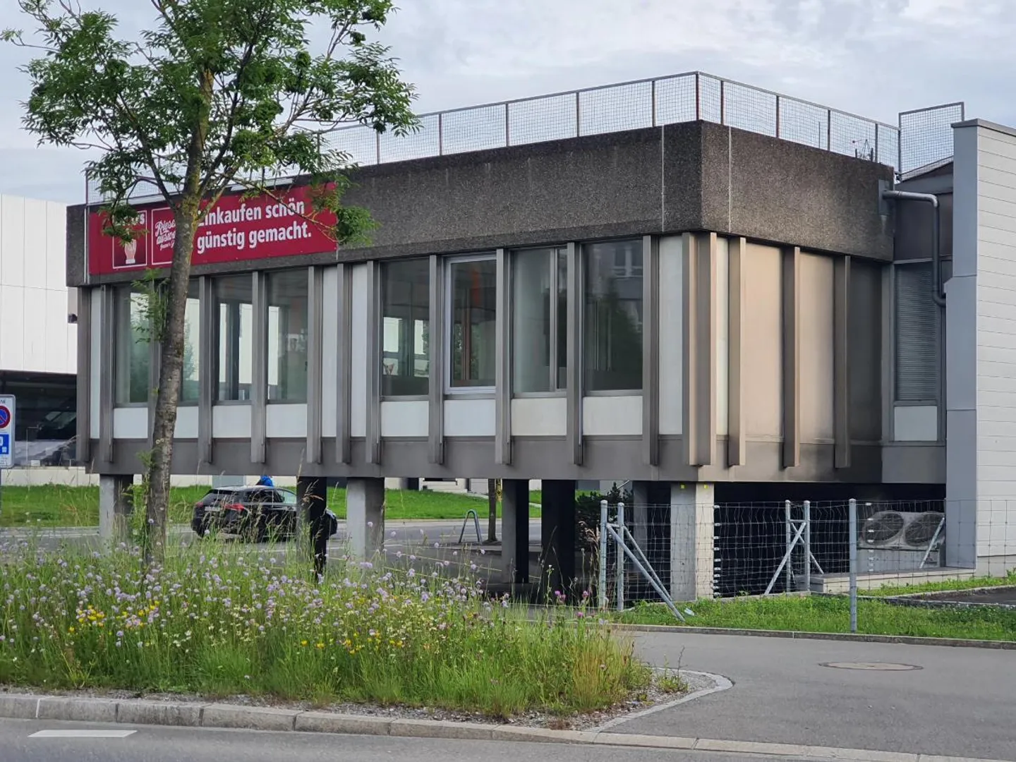 134 m² area for rent in Cham! - Photo 5 of 6