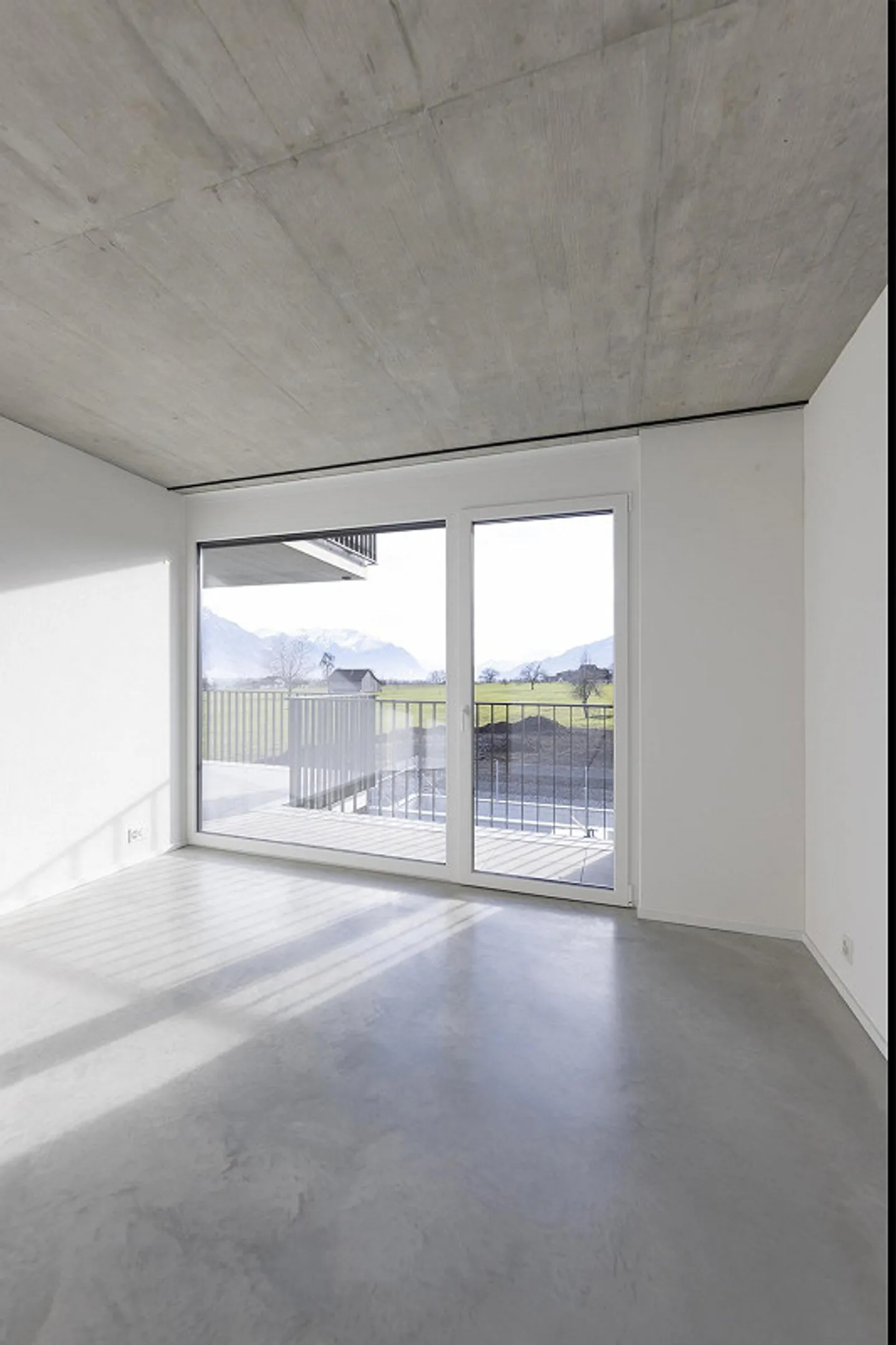 Appartamento 2,5 locali: Vivere a contatto con la natura con vista splendida al 1° piano - Foto 6 di 8