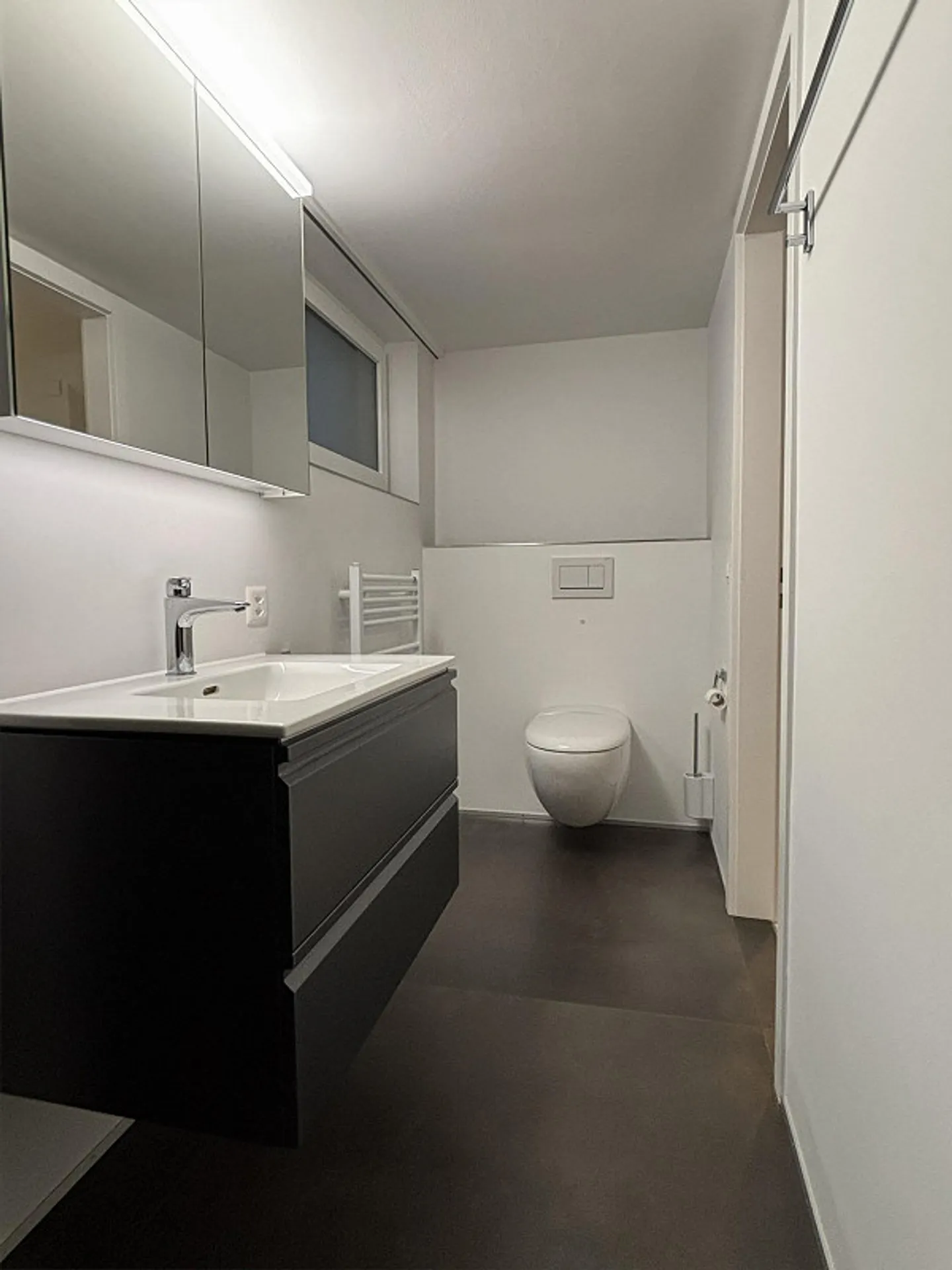 Appartamento 2.5 stanze ristrutturato con ingresso separato - Foto 5 di 9