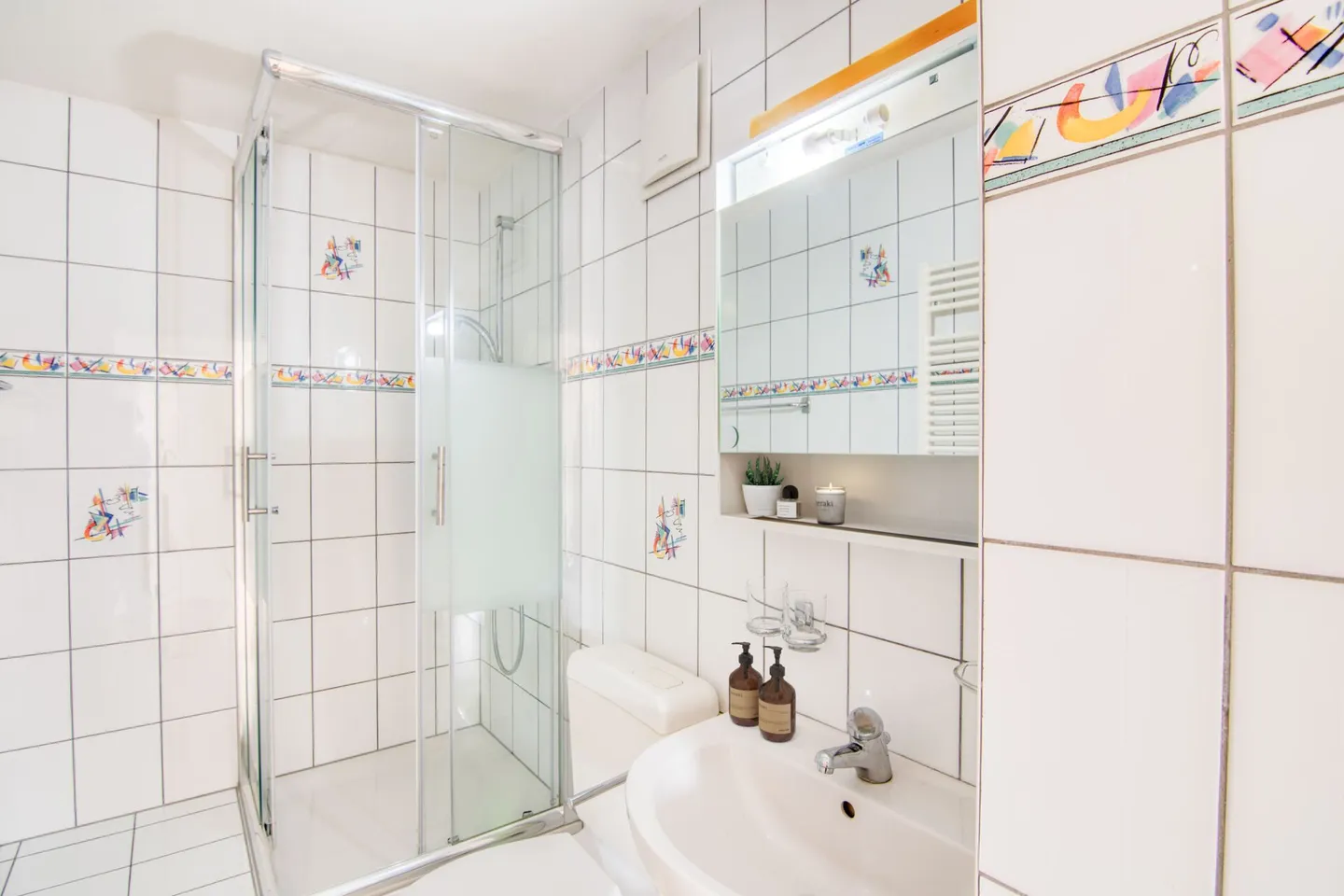 Appartement 3.5 pièces avec place de parking : parfait pour votre prochain chapitre de vie - accessible, lumineux et proche de la ville - Photo 17 sur 26