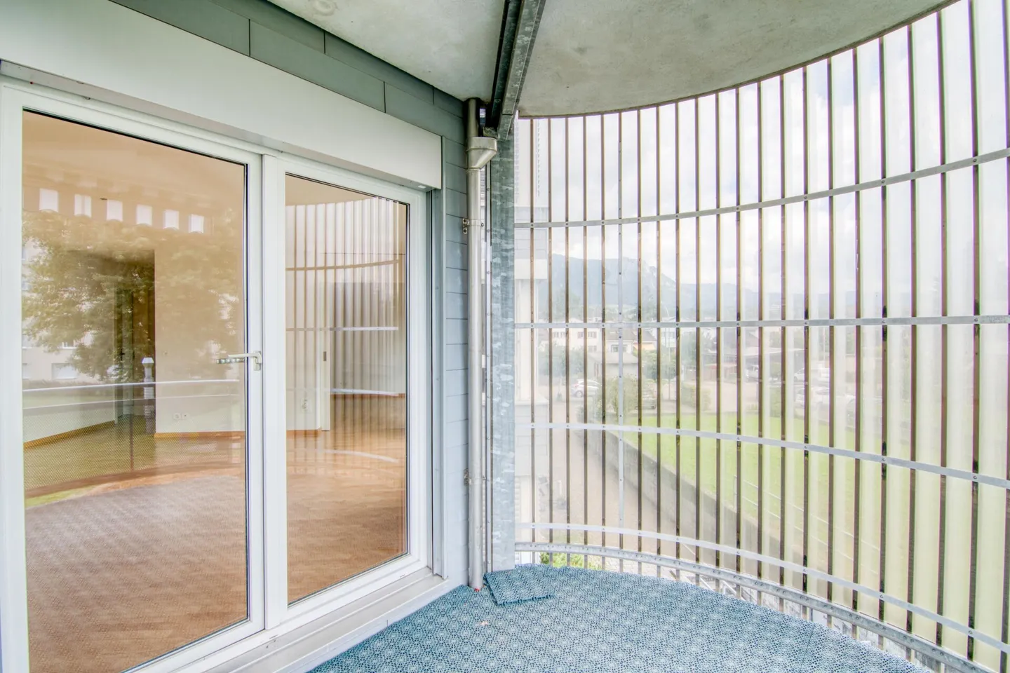 Appartement 3.5 pièces avec place de parking : parfait pour votre prochain chapitre de vie - accessible, lumineux et proche de la ville - Photo 21 sur 26