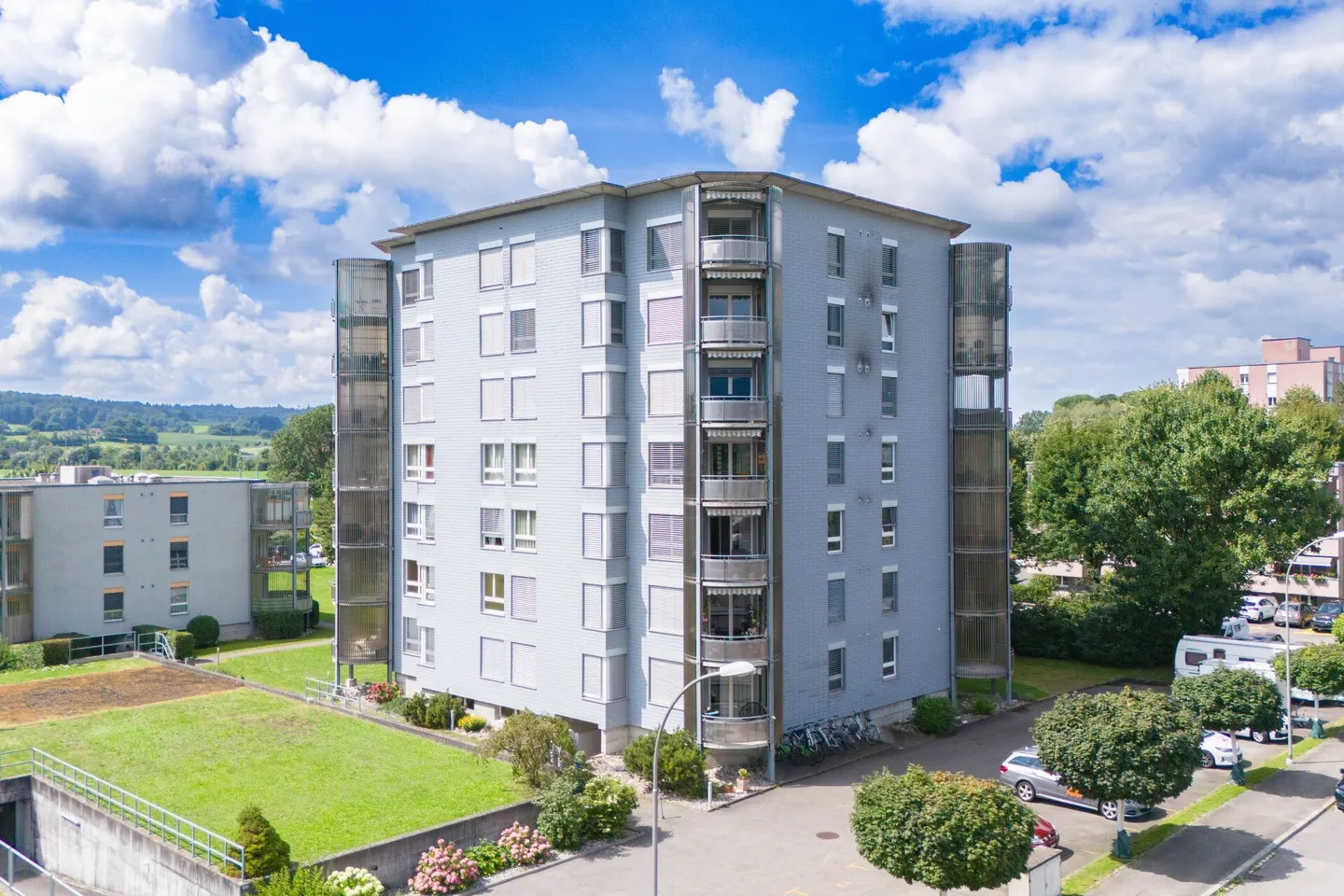 Appartement 3.5 pièces avec place de parking : parfait pour votre prochain chapitre de vie - accessible, lumineux et proche de la ville - Photo 24 sur 26